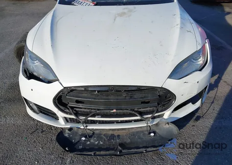 2016 Tesla Model S 60D/70D/75D/85D/90D из США, поврежденный, VIN 5YJSA1E28GF131436